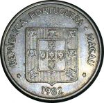 Макао 1982 г. • KM# 23.1 • 1 патака • герб Португалии • регулярный выпуск • AU+ ( кат.- $ 5,00 )