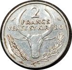Мадагаскар 1965 г. • KM# 9 • 2 франка • голова быка • регулярный выпуск • AU+