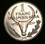 Мадагаскар 1988 г. • KM# 8 • 1 франк • голова быка • регулярный выпуск • MS BU
