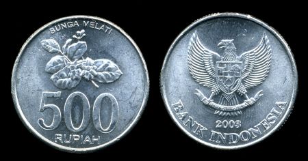 Индонезия 2003 гг. • KM# 67 • 500 рупий • герб Индонезии • цветок жасмина • регулярный выпуск • BU