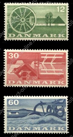 Дания 1960г. / SC# 371-3 / Сельское хозяйство / MNH OG VF(**)