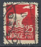 Норвегия 1925 г. SC# 110 • 25 o. • Полет Амундсена на Сев. полюс • белый медведь на льдине • Used VF ( кат.- $8 )