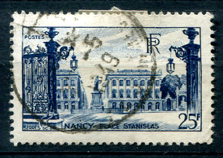 Франция 1948 г. • SC# 575 • 25 fr. • французские города • Нанси • Used F-VF