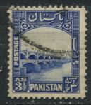 Пакистан 1948-1956 гг. • Gb# 32 • 3 ½ a. • осн. выпуск • Дамба Лоойда • Used VF ( кат. - £6 )