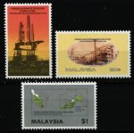 Малайзия 1985 г. • SC# 314-6 • 15 c. - $1 • Национальная нефтедобывающая отрасль • полн. серия • сцепка 3 м. • MNH OG XF ( кат.- $ 10 )