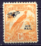 Новая Гвинея 1932-1934 гг. • Gb# 190 • ½ d. • надпечатка контура аэроплана • райская птица • авиапочта • MH OG VF