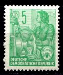 ГДР 1957-1959 гг. • Mi# 577B • 5 pf. • девушка у компрессора • стандарт • MNH OG VF ( кат. - €1 )