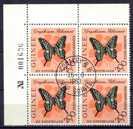 Гвинея 1963 г. • SC# C48 • 200 fr. • Бабочки (концовка серии) • авиапочта • Used(ФГ)/** XF • кв. блок ( кат.- $12 )