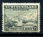 Ньюфаундленд 1941-1944 гг. • Gb# 288 • 25 c. • основной выпуск • рыболовный флот в заливе • MH OG VF ( кат.- £ 11 )