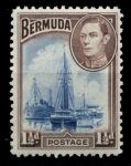 Бермуды 1938-1952 гг. • Gb# 111 • 1 ½ d • Георг VI основной выпуск • парусник в порту Гамильтона • MNH OG VF ( кат.- £10 )