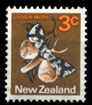Новая Зеландия 1970-1971 гг. • SC# 442 • 3 c. • Основной выпуск • лишайниковый мотылёк • Used F-VF