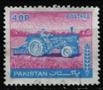 Пакистан 1978-1981 гг. • Sc# 465 • 40 p. • осн. выпуск • трактор • Used F-VF
