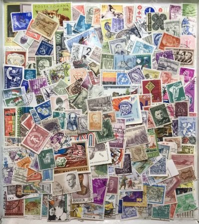 175 старых, иностранных марок из коробки • Used F-VF
